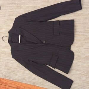 Classic theory blazer